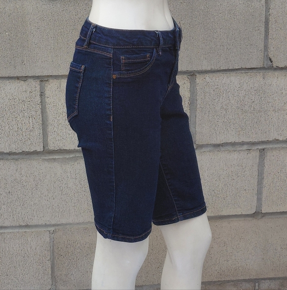 7032A...Women's d.jeans Blue Denim Jeans Size 4, 27"W, 10"Inseam, 8 1/2" Rise - Picture 3 of 6